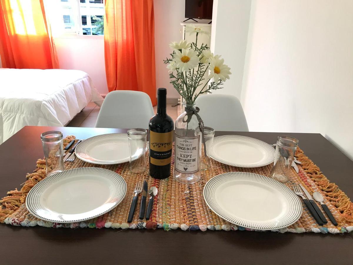 Cares Apartament, Moron, Buenos Aires Apartment Екстериор снимка