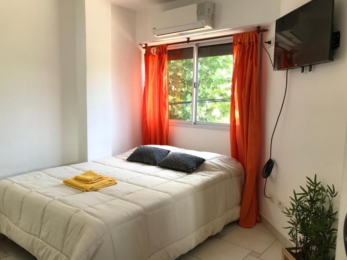 Cares Apartament, Moron, Buenos Aires Apartment Екстериор снимка