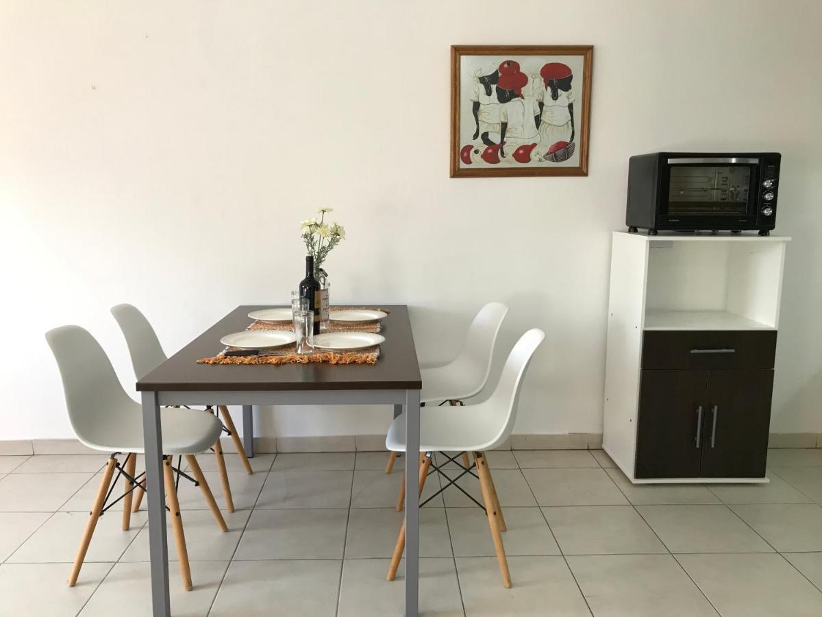 Cares Apartament, Moron, Buenos Aires Apartment Екстериор снимка