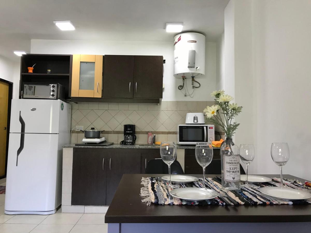 Cares Apartament, Moron, Buenos Aires Apartment Екстериор снимка