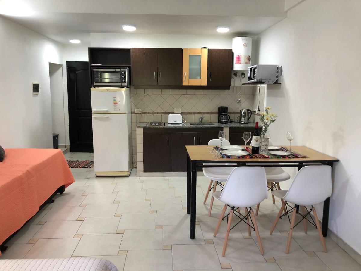 Cares Apartament, Moron, Buenos Aires Apartment Екстериор снимка