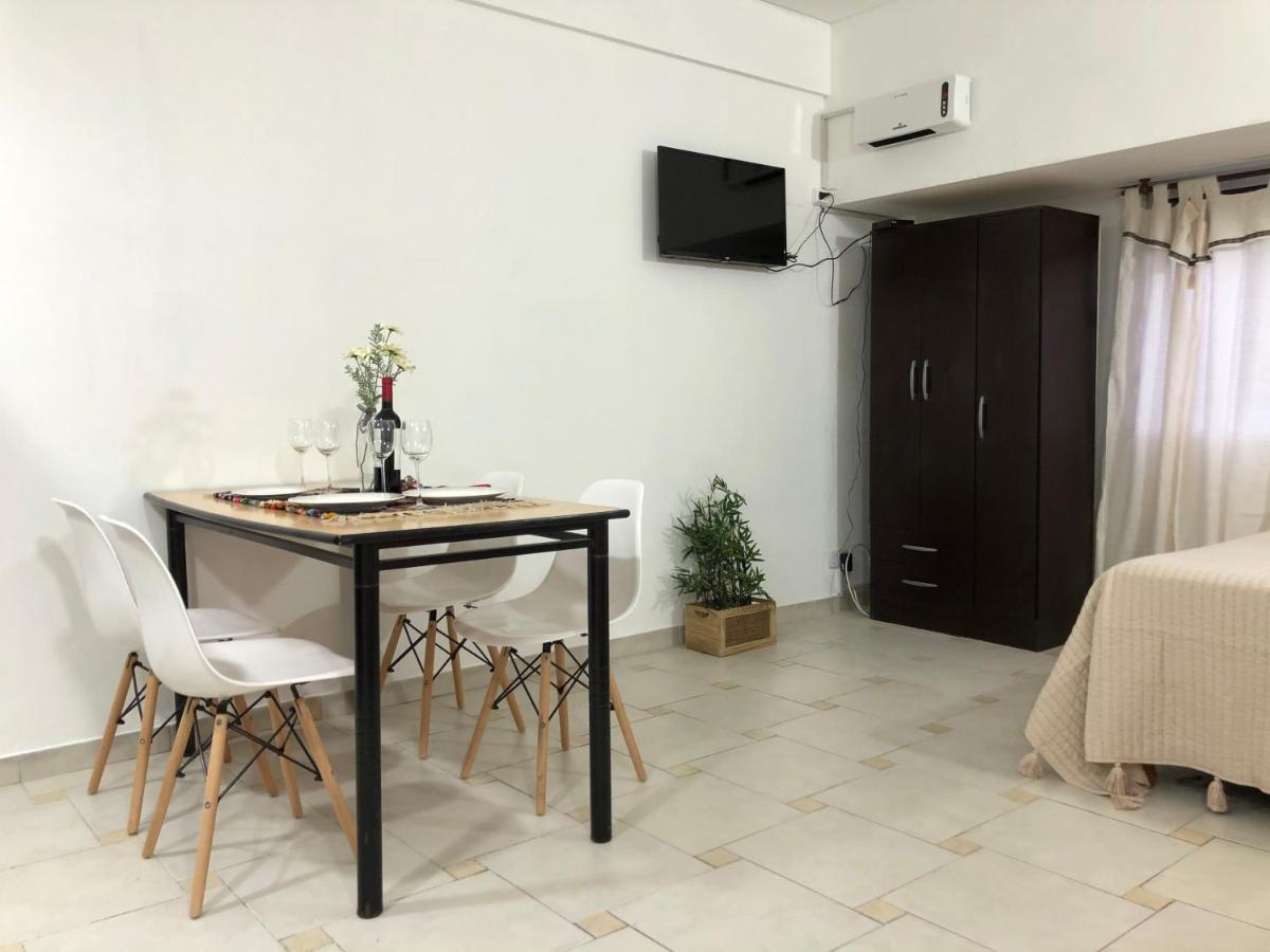 Cares Apartament, Moron, Buenos Aires Apartment Екстериор снимка