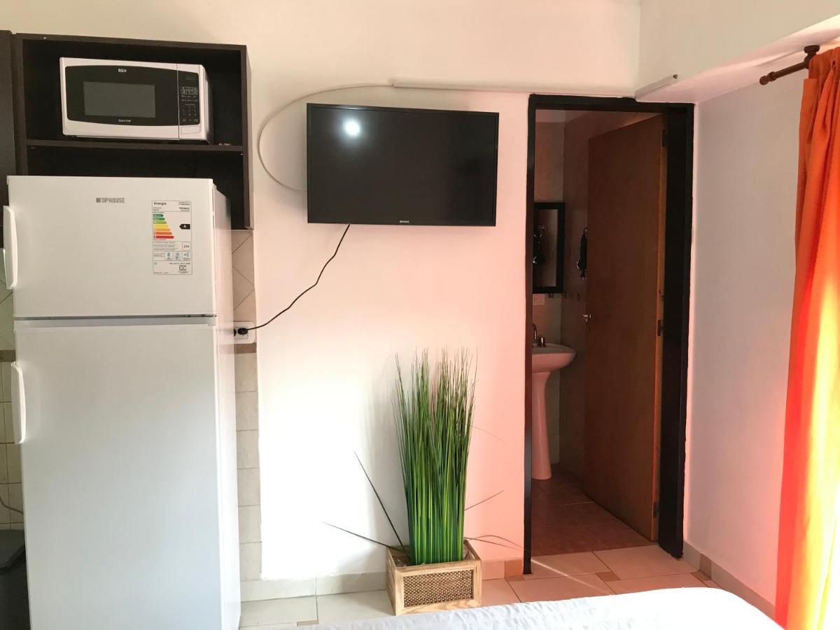 Cares Apartament, Moron, Buenos Aires Apartment Екстериор снимка